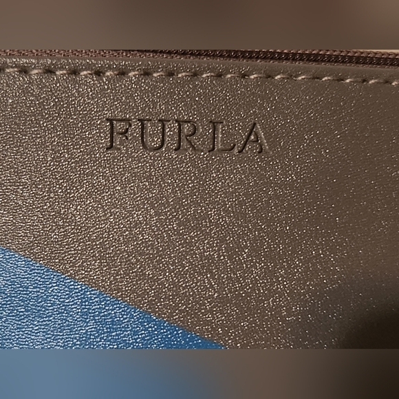 EVA Air Furla Vegan Leather Blue Gray Cosmetic Makeup Travel Small Bag - Picture 3 of 6